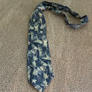 Paramount Pictures Silk Elegant Patterned Navy and Beige Tie Made in Italy